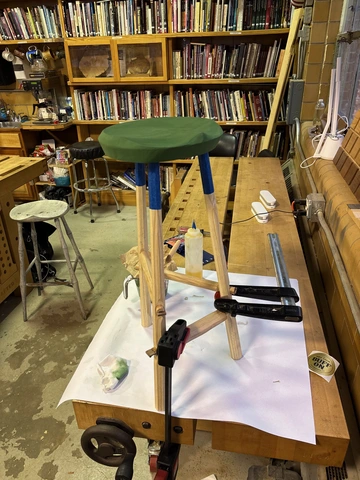 Process Detail for Small Stool for Putting on Your Shoes